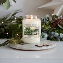 Yankee Candle Twinkling Lights Large Jar Candle 8 Yankee Candle Twinkling Lights Large Jar Candle -Home Furnishings Store 1631370e twinkling lights large lifestyle 1