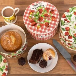 Emma Bridgewater Fruits Strawberries Set Of Three Round Cake Tins -Home Furnishings Store elite emma bridgewater str3146 strawberries set of three round cake tins lifestyle