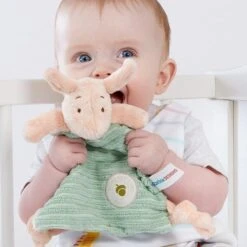 Winnie The Pooh Hundred Acre Woods Piglet Comfort Blanket -Home Furnishings Store rainbow designs dn1476 piglet comfort blanket lifestyle