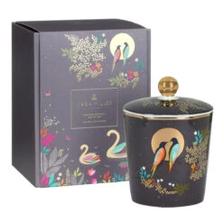 Sara Miller Chelsea Grey Geranium, Patchouli And Vetivert 260g Candle