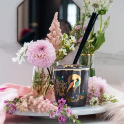 Sara Miller Chelsea Grey Geranium, Patchouli And Vetivert 200ml Reed Diffuser -Home Furnishings Store wax lyrical sm2201 sara miller chelsea grey geranium patchouli and vetivert reed diffuser lifestyle 02