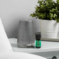 Yankee Candle Peaceful Dreams Silver Sleep Diffuser Starter Kit With 3 Refills -Home Furnishings Store yankee candle peaceful dreams sleep diffuser stater kit bundle lifestyle 1